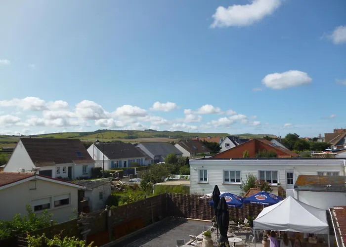 Gentlemen Appartement Au Premier Etage A 50 Metres De La Mer